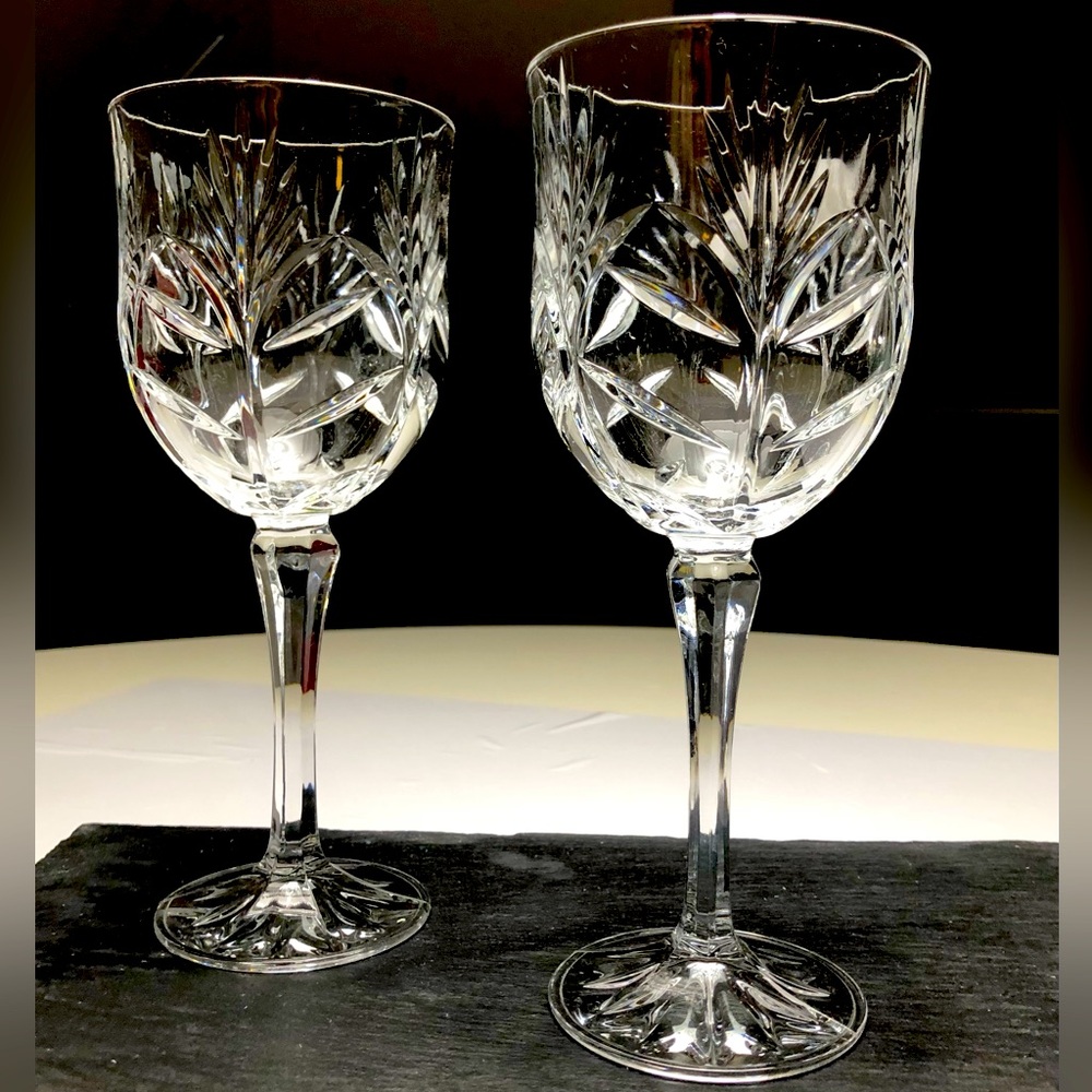 Fifth Avenue Portico 10 oz Crystal Wine Goblets, Set of 2
